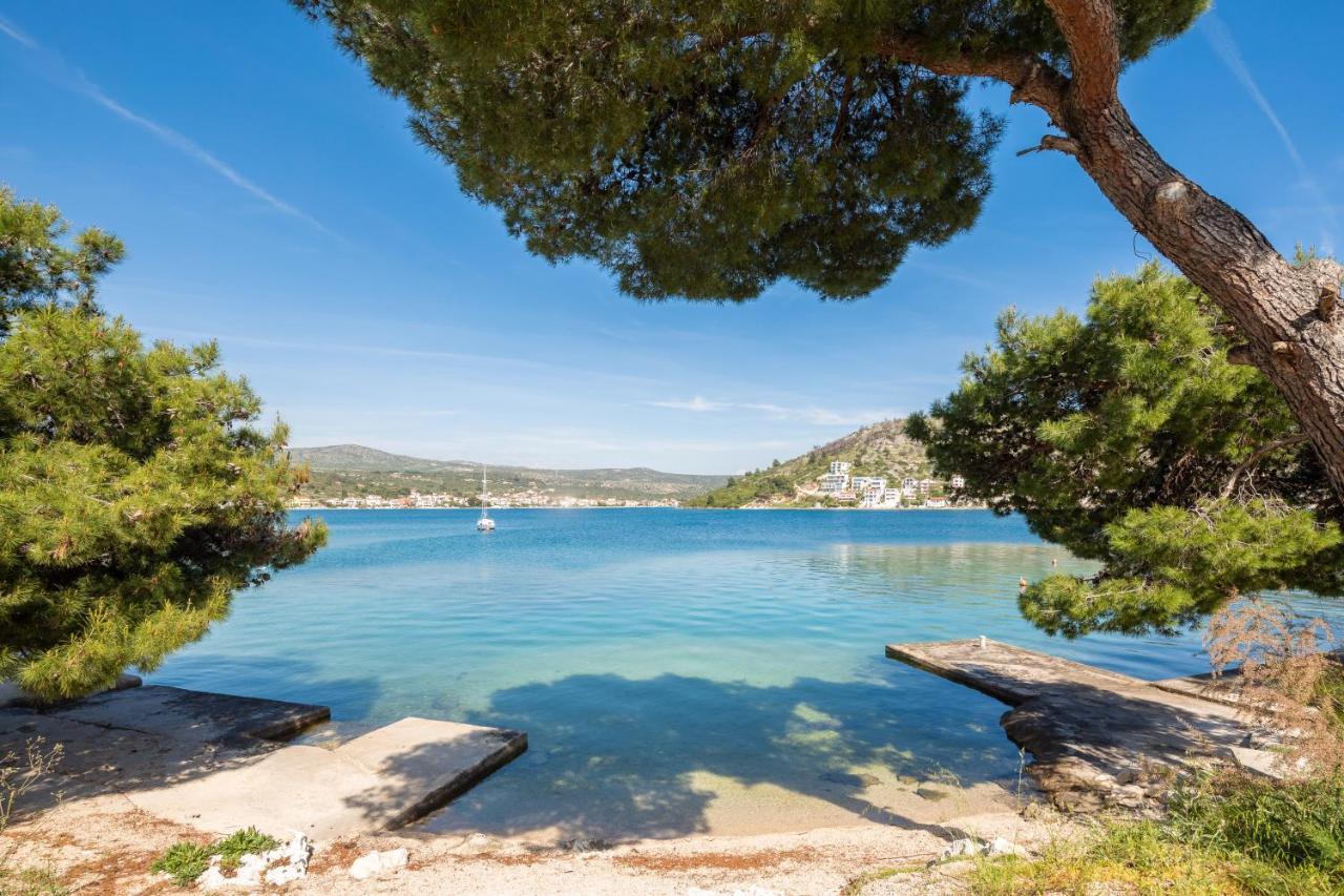 Estella Villa Apartments Rogoznica  Eksteriør bilde
